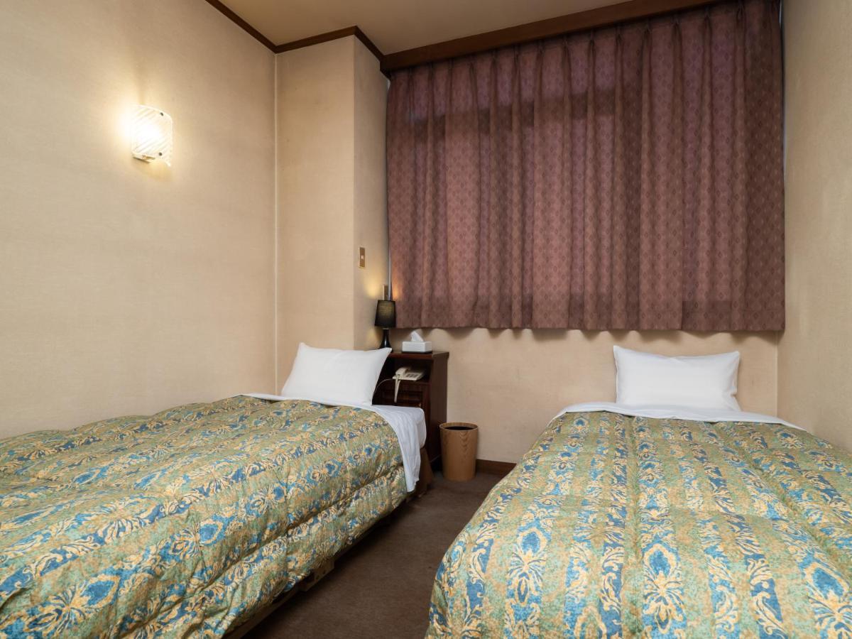Business Hotel Nakayama Nagoya Buitenkant foto